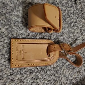 100% Authentic Louis Vuitton Luggage Tag Set